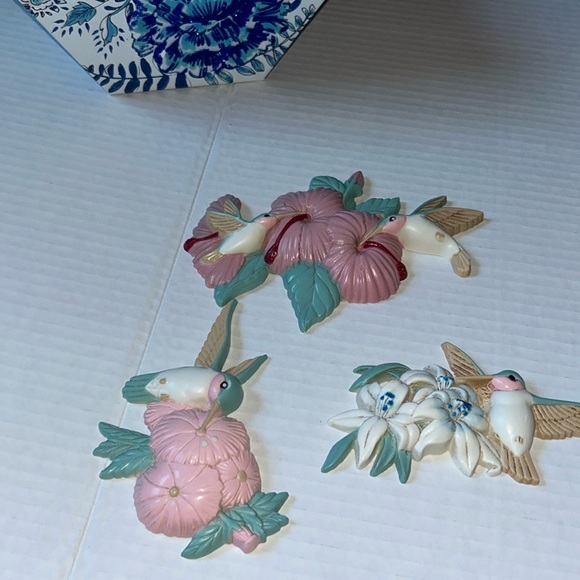 Vintage Burwood Hummingbirds set of 3 Wall Decor Made in USA - Picture 2 of 6
